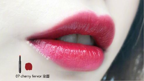 夏季适合什么颜色的口红颜色 这些都是夏天必备的口红