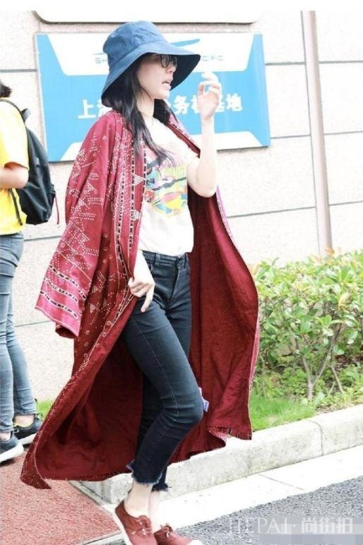 被吐槽发胖变丑之后,白百何现身医疗美容科,疑为复出做准备!