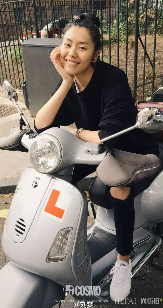 大衣配运动鞋时髦不止一点点!