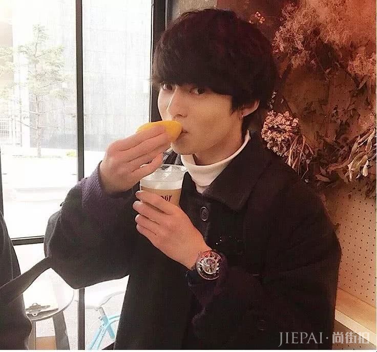 漫画走出来的盐系美少年,INS这个日本小哥哥好看哭了