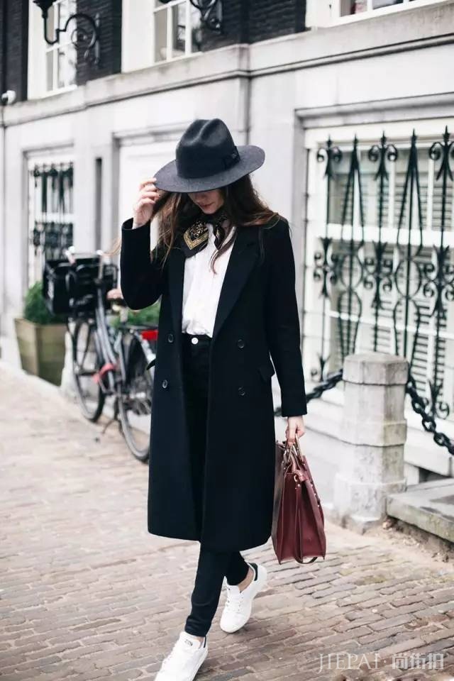大衣那么贵,别让内搭拉低你的档次!