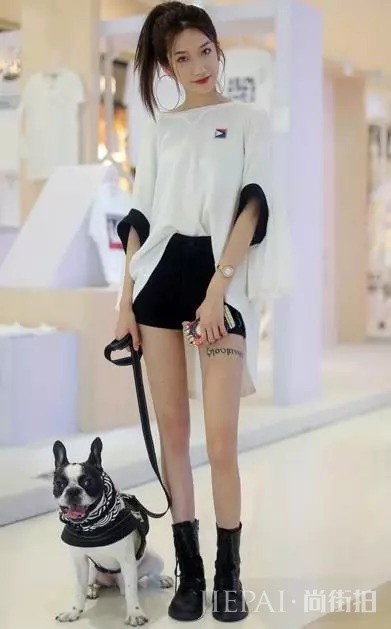 微胖女孩就该这样穿，立马显瘦30斤！