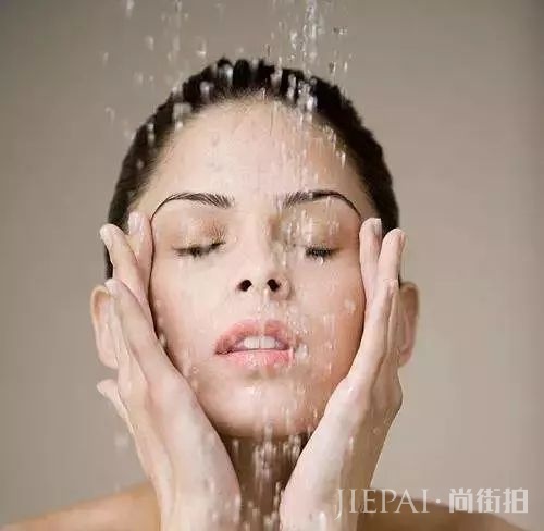 新手如何画出通透的底妆 6步就让你搞定