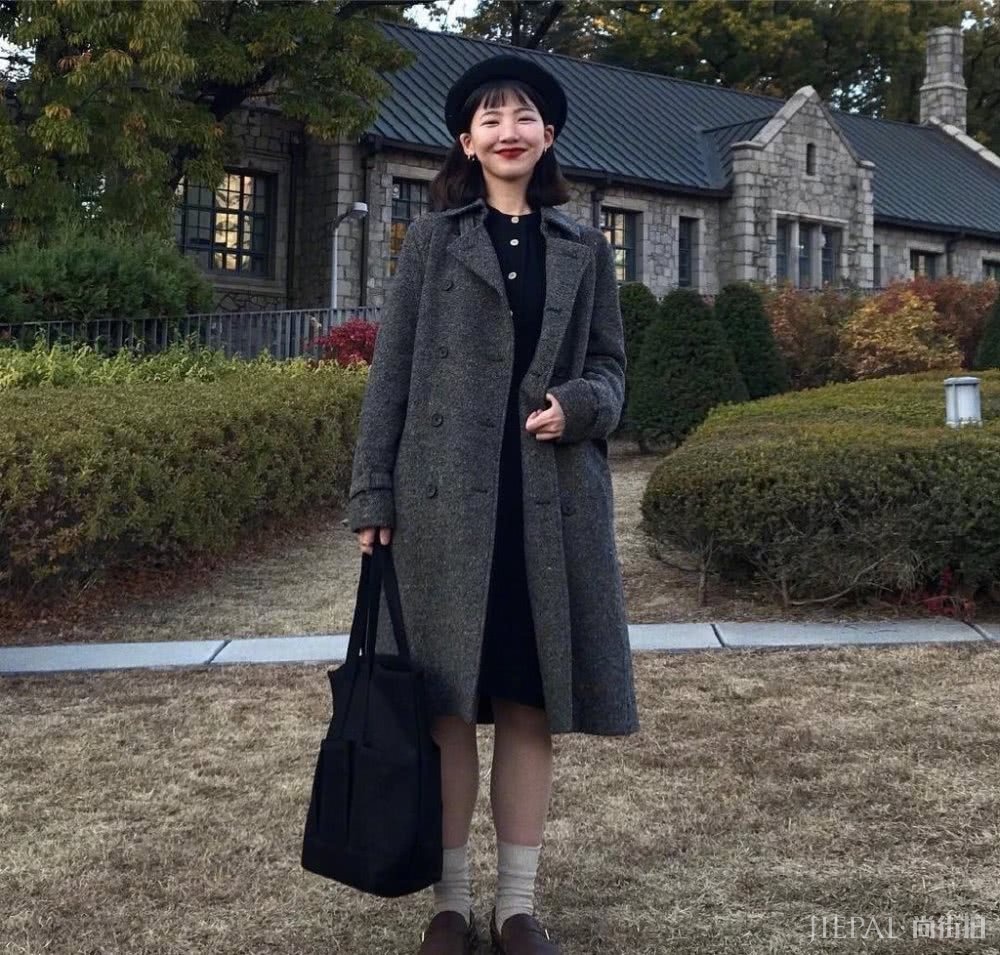 14套冬季出街复古穿搭，自信又有气质，让你变身韩系温柔小姐姐
