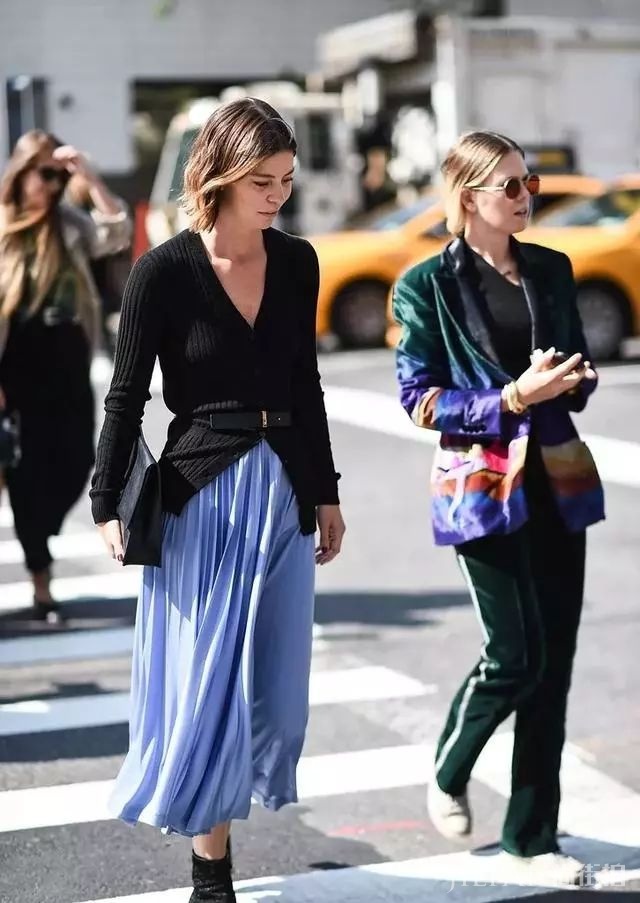 针织毛衣有多美?看欧美潮人对它爱不释手