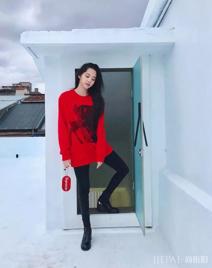 卫衣怎么才能穿出长腿效果？