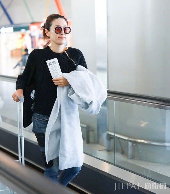 披头发显脸大?马伊琍这款披肩发修饰脸型效果好,显脸小就选它