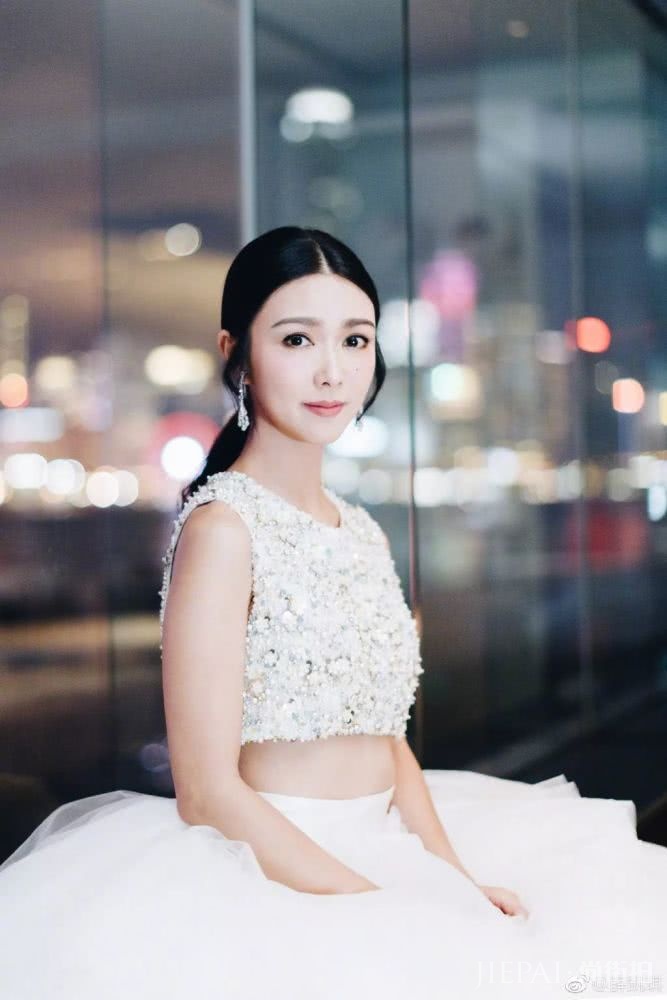 既童颜又多金的“金像奖最佳女主角”薛凯琪也太优秀了吧