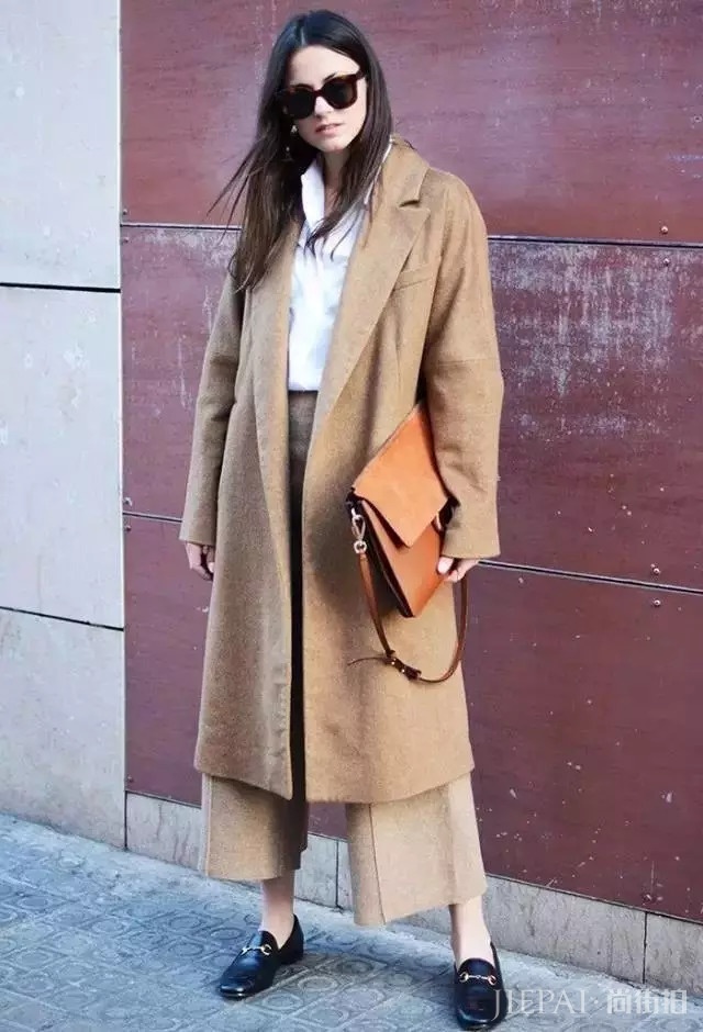 大衣那么贵,别让内搭拉低你的档次!