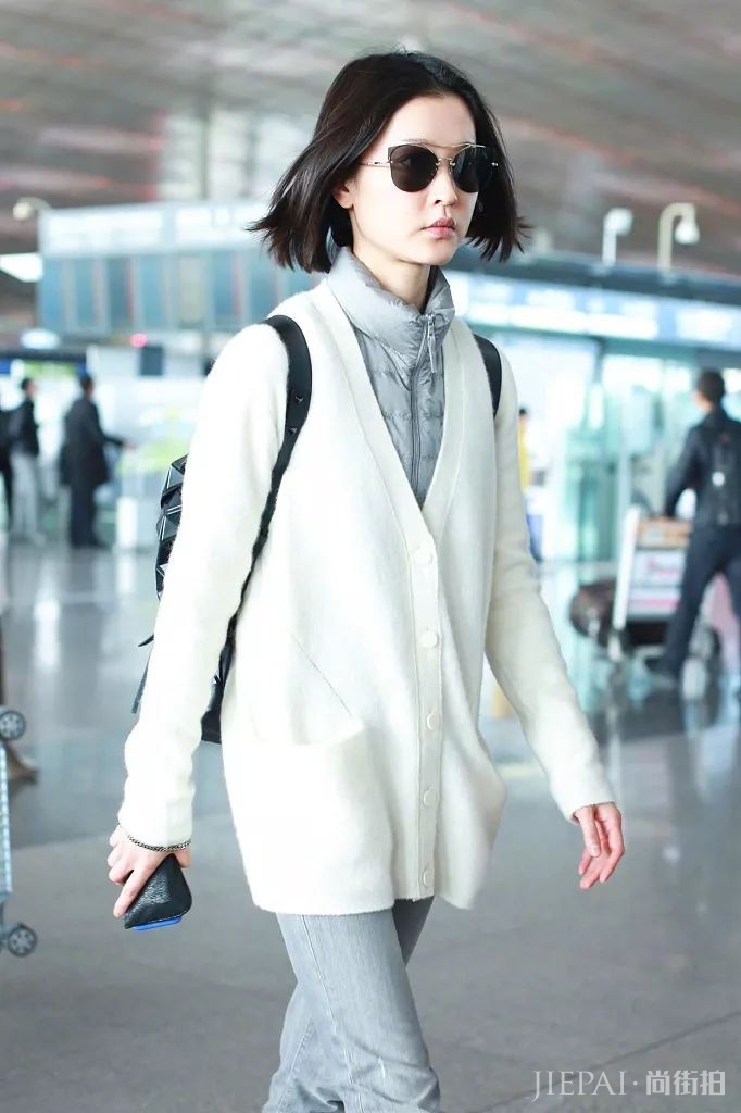 今年冬天，衣服穿得越厚越时髦！！！