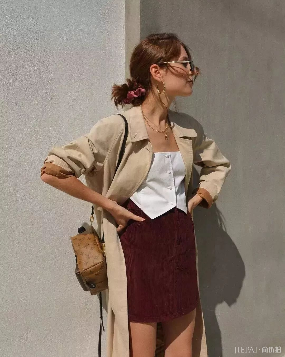 风衣配裙子，这样穿最美最高级！