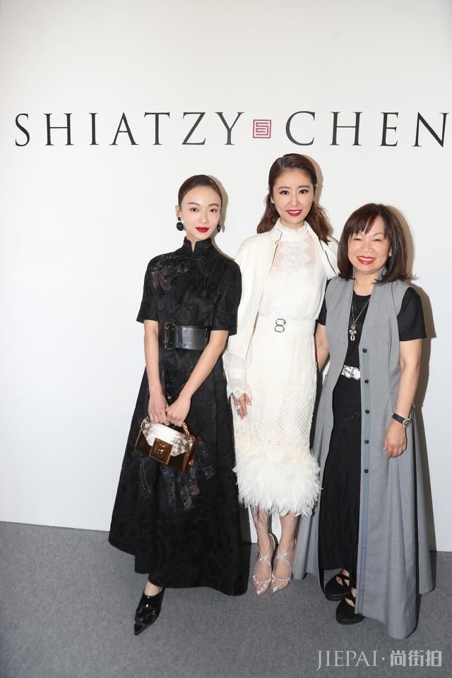 林心如娃生了，还那么年轻，网友都开始怀疑人生了！