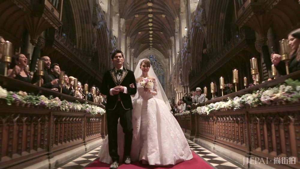 唐嫣高定婚纱太甜美?和刘诗诗杨幂AB婚纱大比拼,谁的更美?