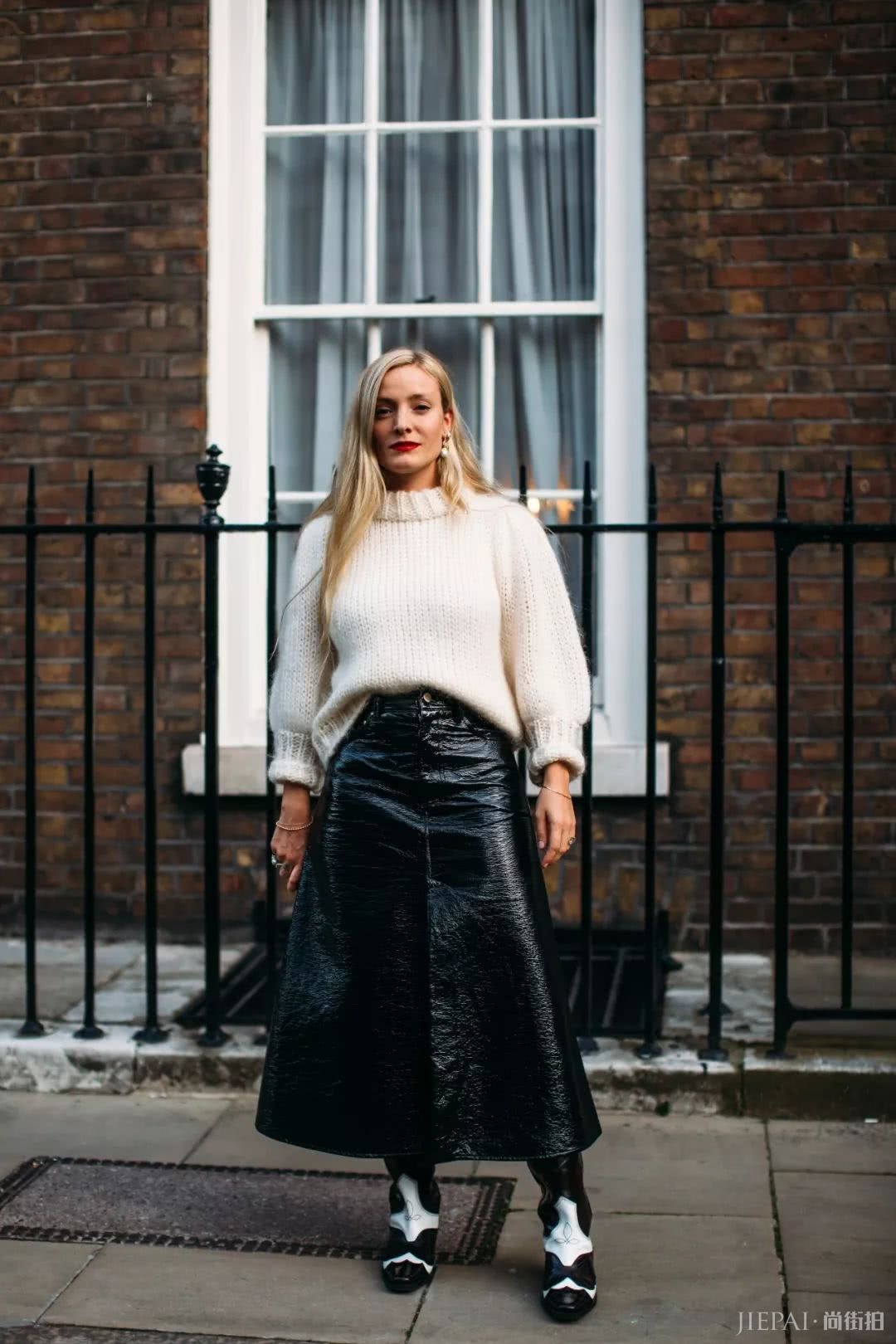 最显白的4个毛衣颜色 你穿对了吗?