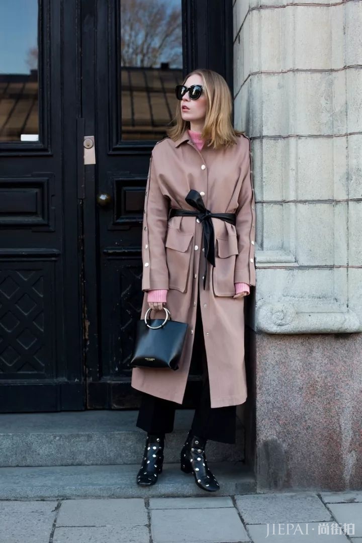 现在流行这么穿大衣+阔腿裤!保暖又显瘦!