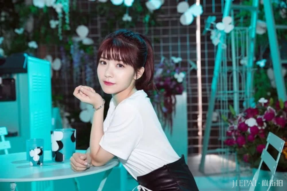 厚刘海也能有空气感？唐嫣赖美云教你发型也保暖