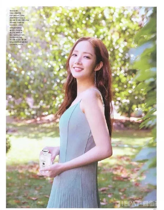 直发显脸大，头发贴头皮！要怎么才能显示脸小？