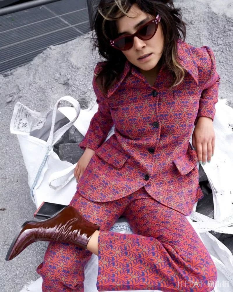 这个秋冬 我们为你推荐好看的50双短靴