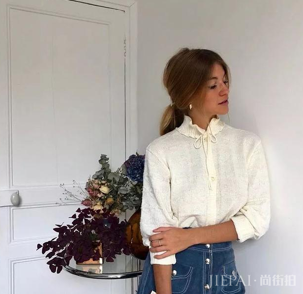 今年秋天这样穿:参考2位法国博主的日常穿搭,打造地道巴黎格调