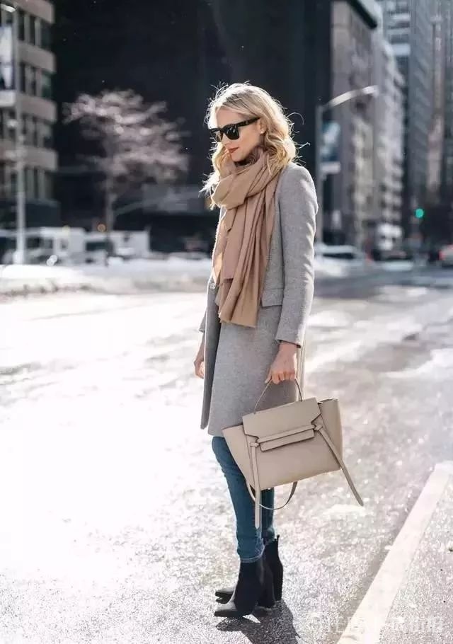 大衣+短靴=好看爆了！
