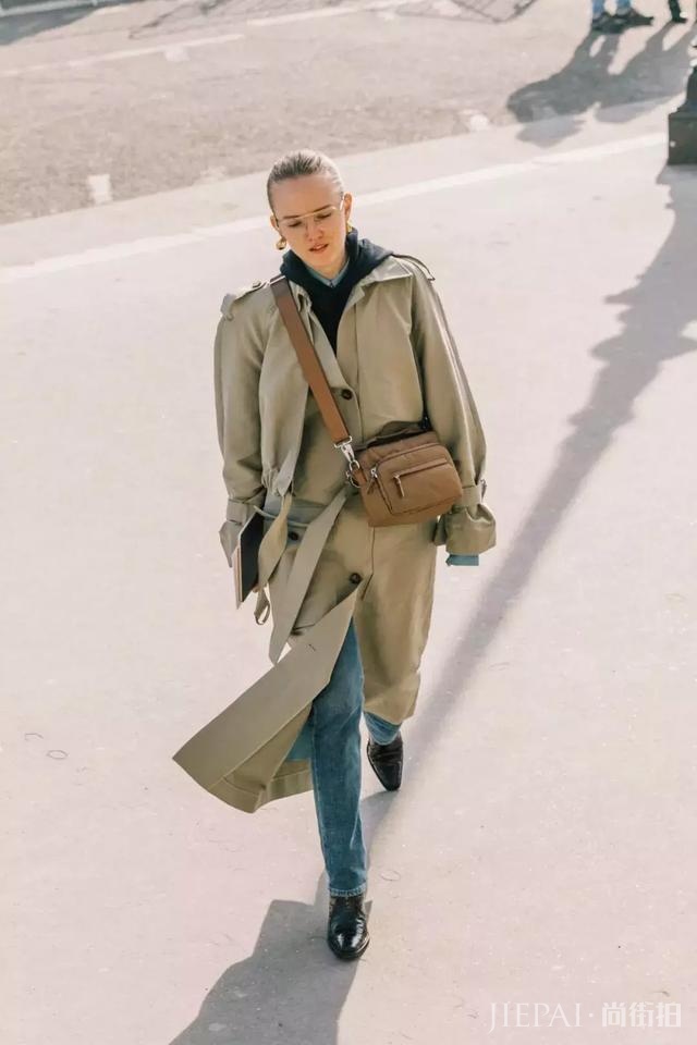 还在发愁今年冬天穿什么？卫衣这个单品简直太时髦