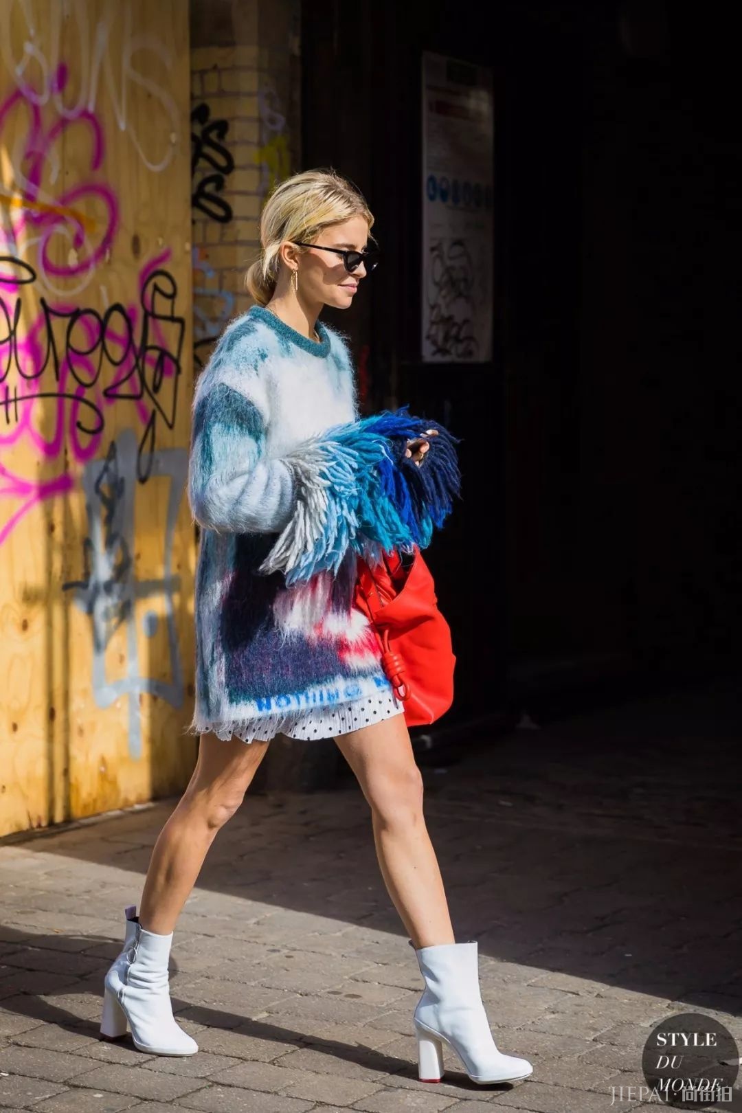 今年长裙+靴子没什么特别，就是特别时髦保暖！