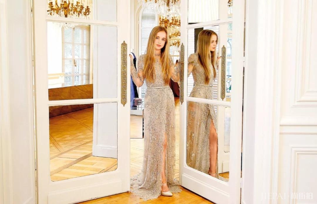 打败嫂子凯特王妃,成“年度最佳着装名人”,还是最美王室成员