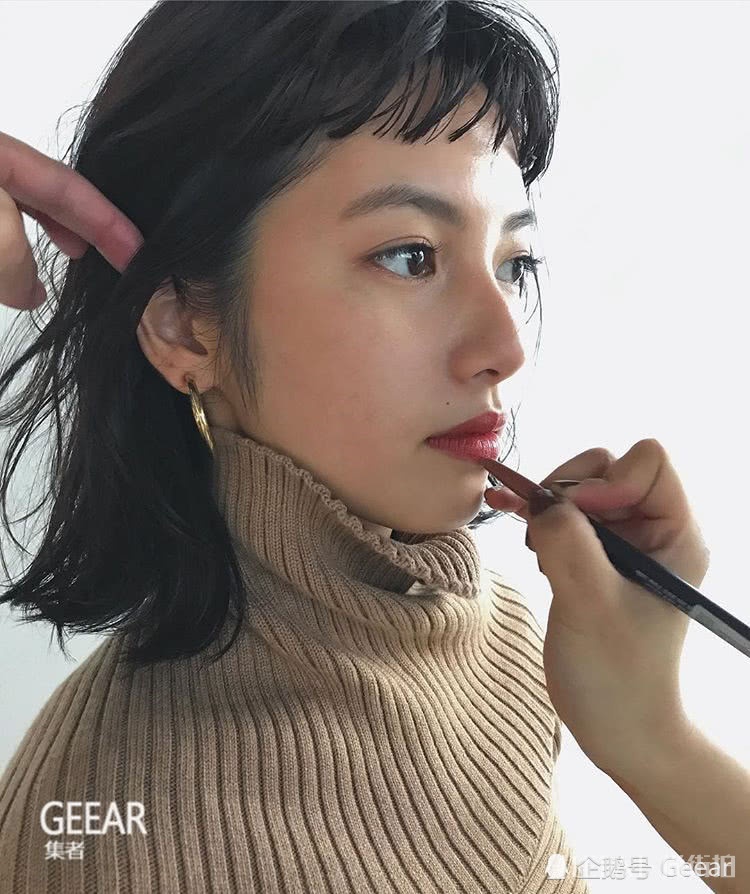 日本女生冬日气质短发灵感，原来短发也可如此多变化