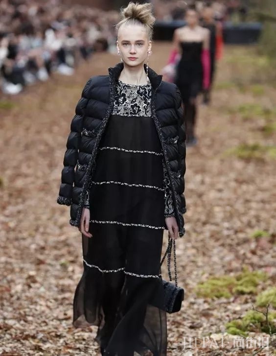 今年羽绒服穿这5款谁还敢说你土?