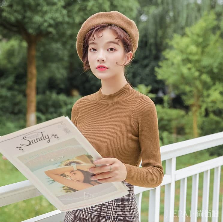 你穿单品+小高领=真是时髦又高级