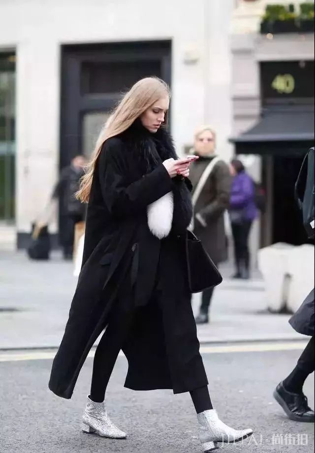 大衣+短靴=好看爆了！