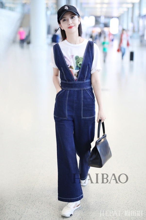 佟丽娅又因为太美上热搜?剪了短发的她衣品也直线上升!