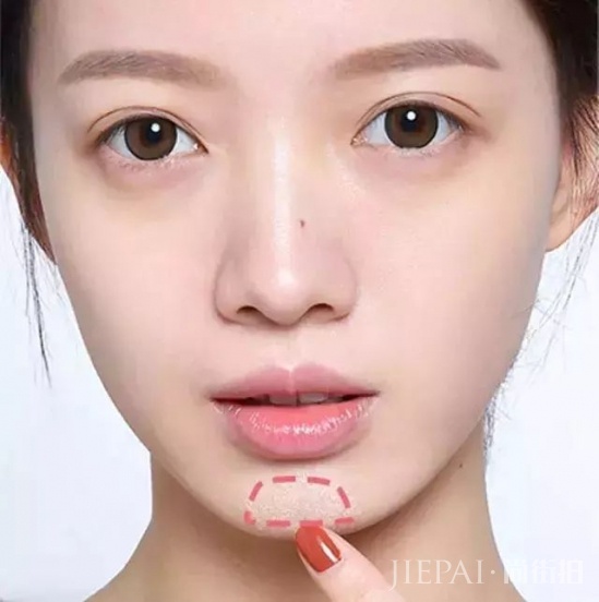 8个化妆小技巧 让你路人脸变女神