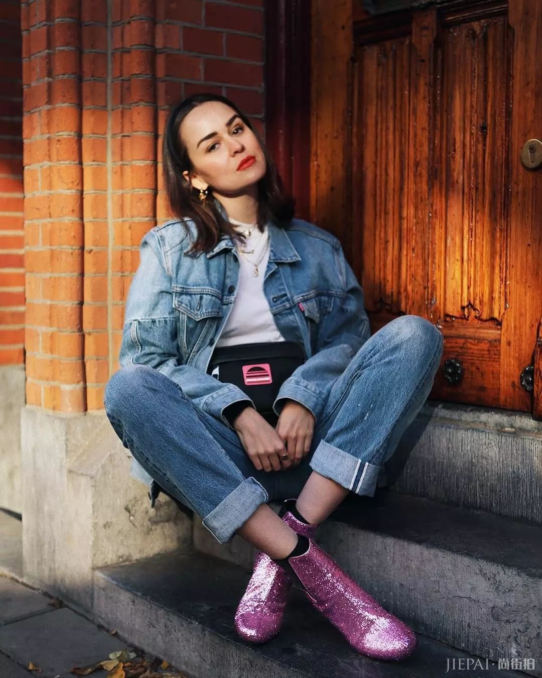 牛仔裤美着呢！怎么穿都不过分