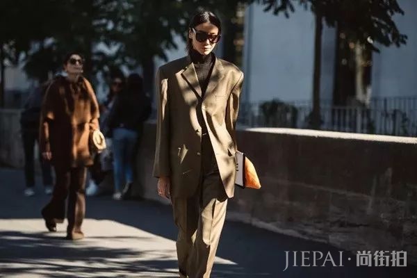 有了这件衣服,冬天拍照再也不用ps!