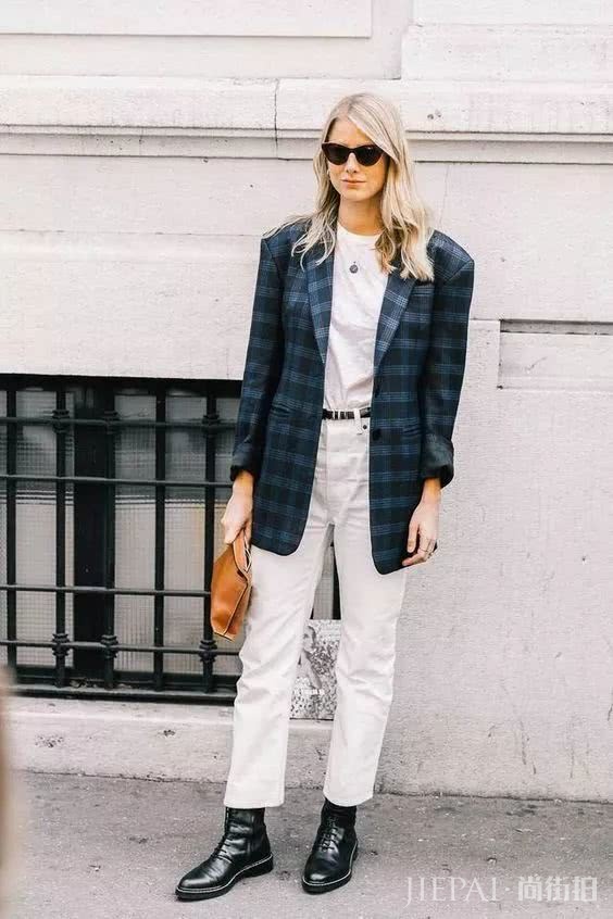 头大？肩宽？其实是头身比不够好