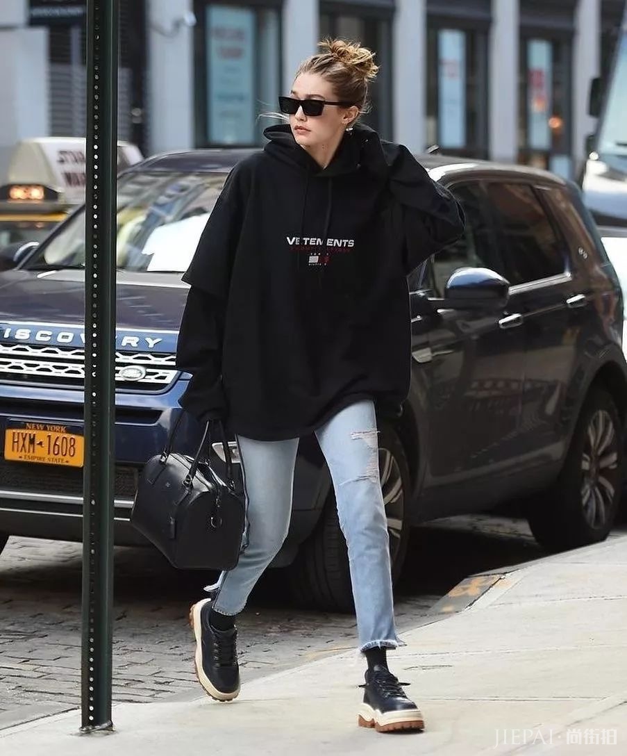 1件卫衣3种穿法,太美了!