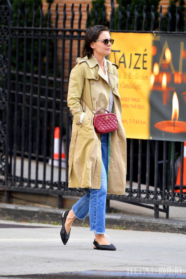 2018秋冬最In搭配:长款外套+平底鞋!