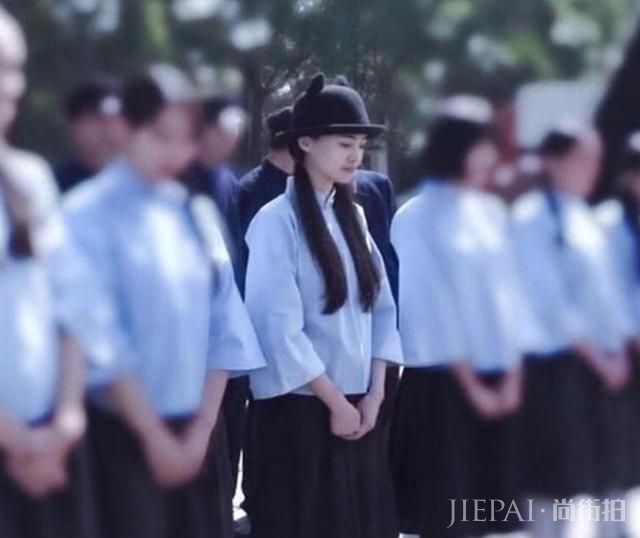 郑爽稍微打扮一下，女星压力倍增