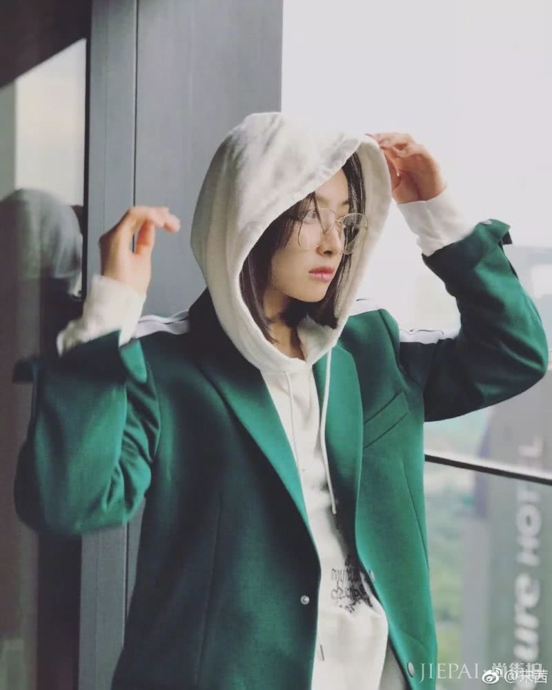 卫衣配外套,怎么穿都好看!