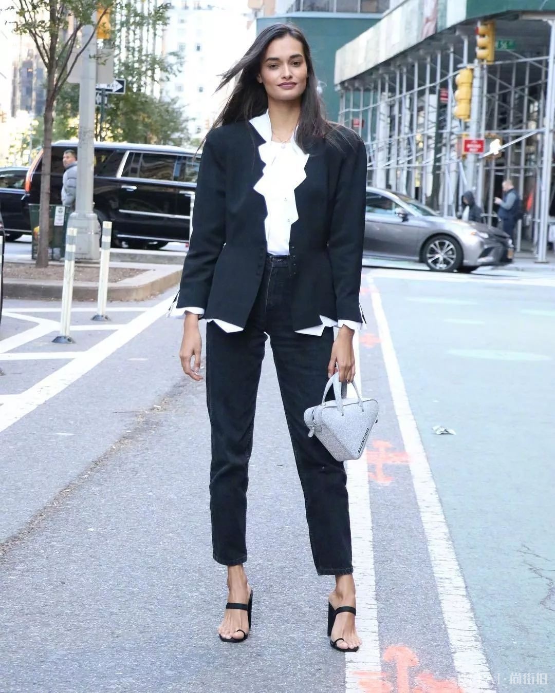 维密模特街拍 一起来感受一下满屏的大长腿！都是熟悉的面孔