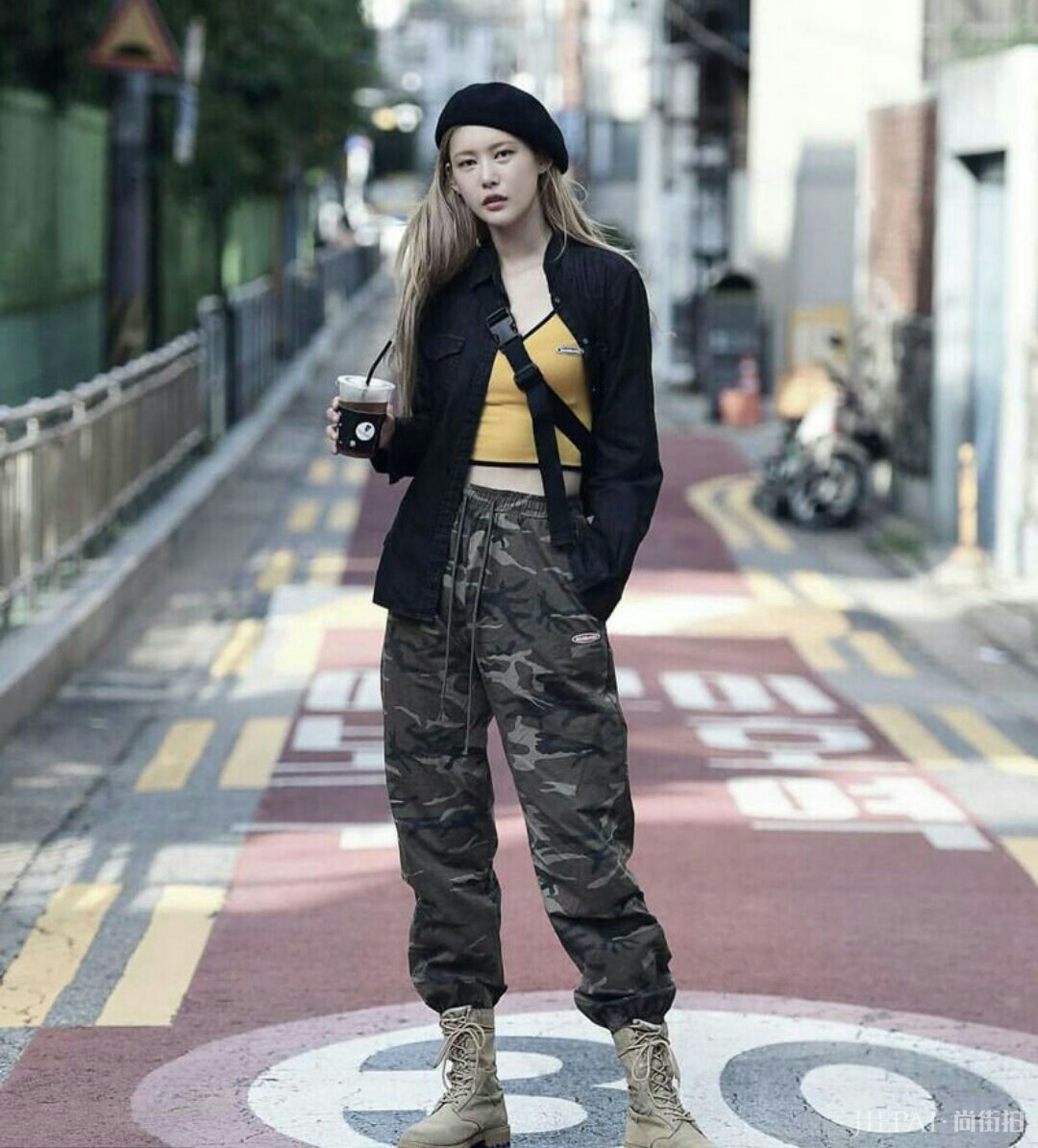 帅气显高的马丁靴，怎么搭裤子才时髦？