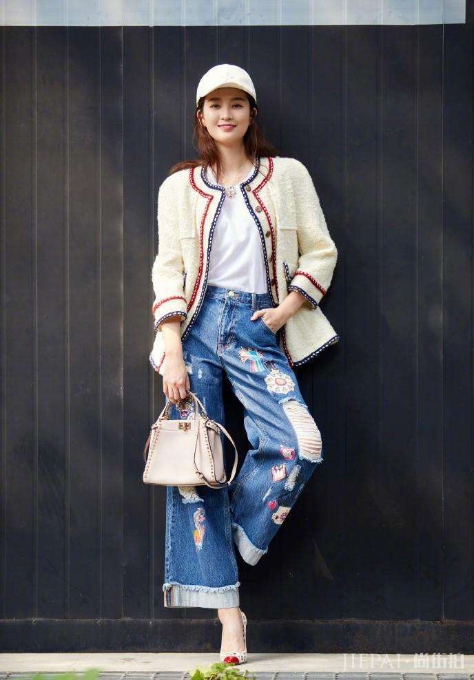 乔欣挑战长毛衣，腰长了一倍还秒变小短腿