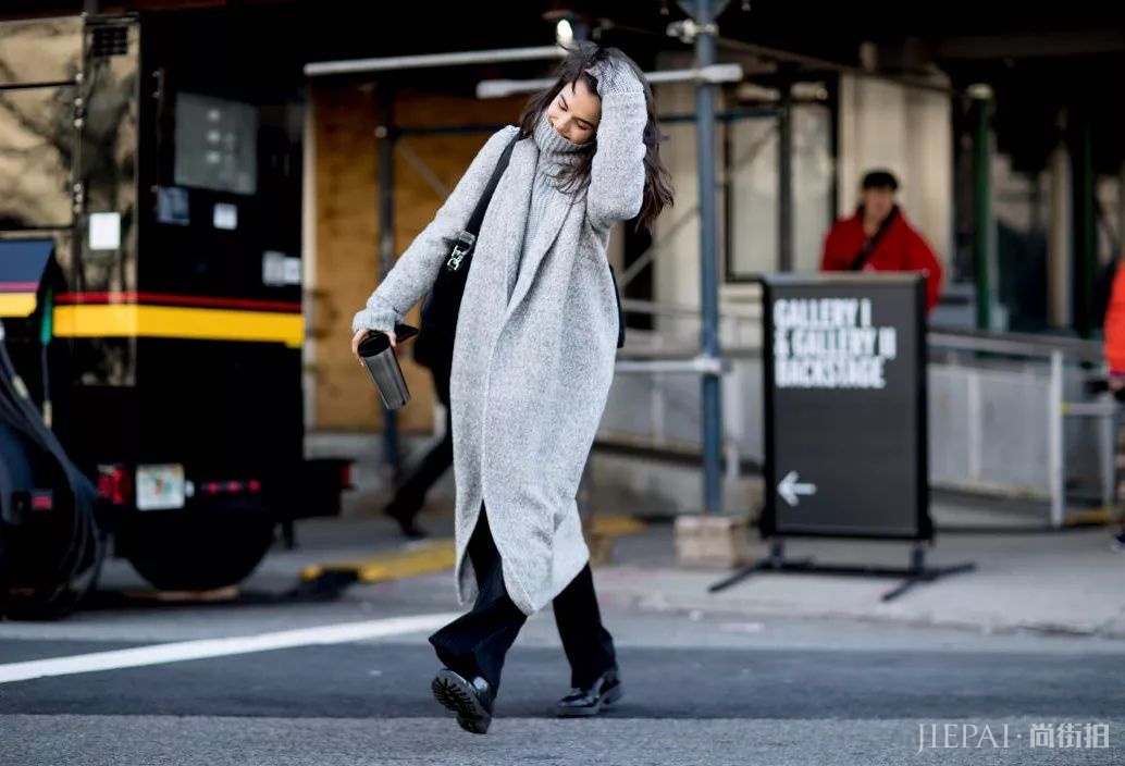 高领毛衣,外穿内搭皆相宜