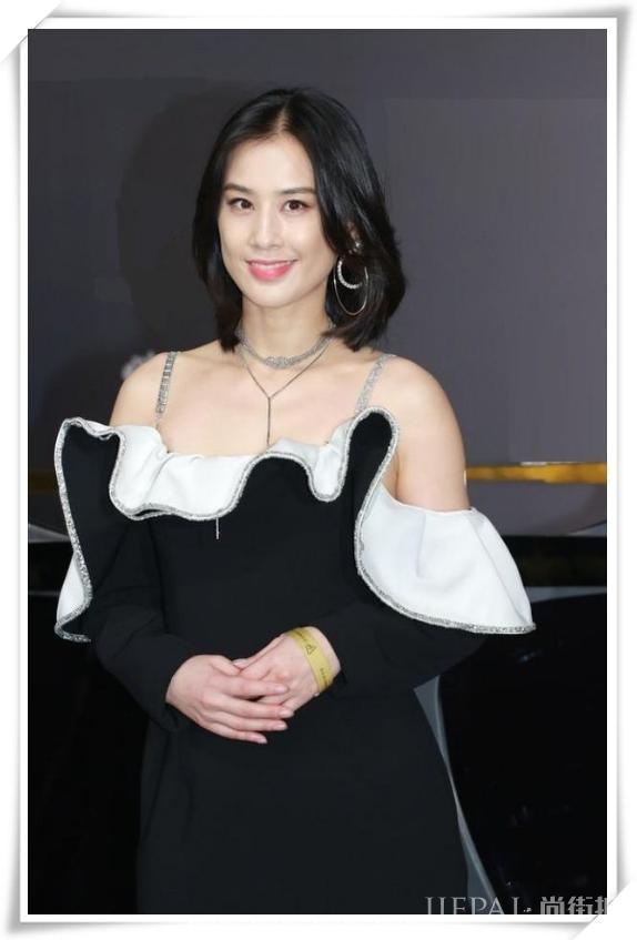 网友喊话黄圣依，你该减肥了！这腿真配不上脸！