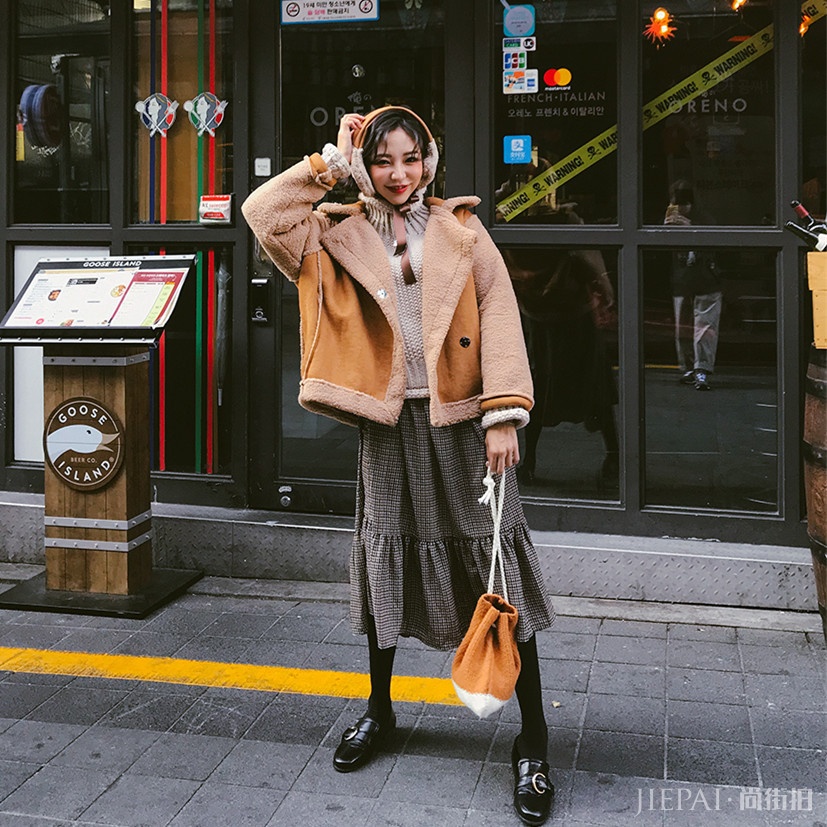 2019时尚潮流穿搭 基本款穿出高街style