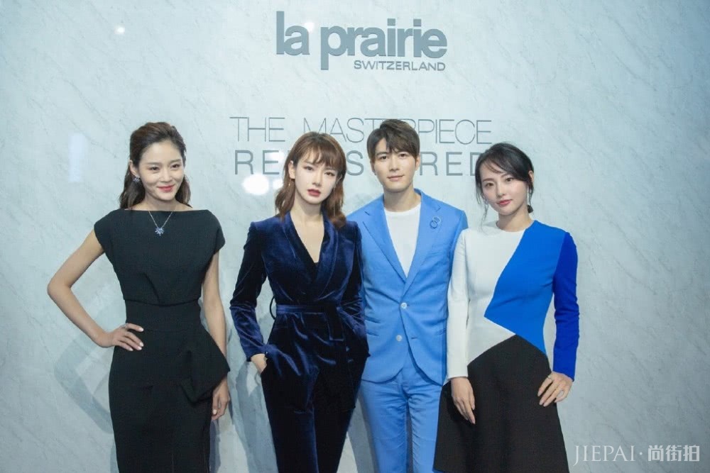 戚薇刘海又剪短了，却不慎变成“狗啃式”