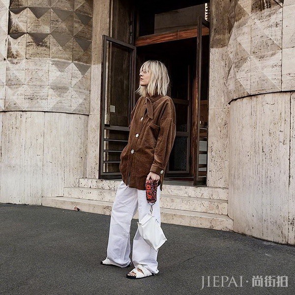 街拍知名时尚博主Linda Tol最新秋冬穿配