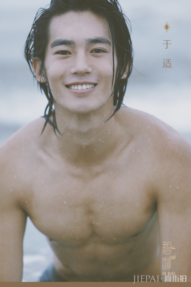 碧游传媒“封神六子”官宣出道 打造六艺全能艺人