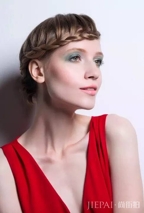 不用剪烫染！这三款发型，走到哪都有回头率！